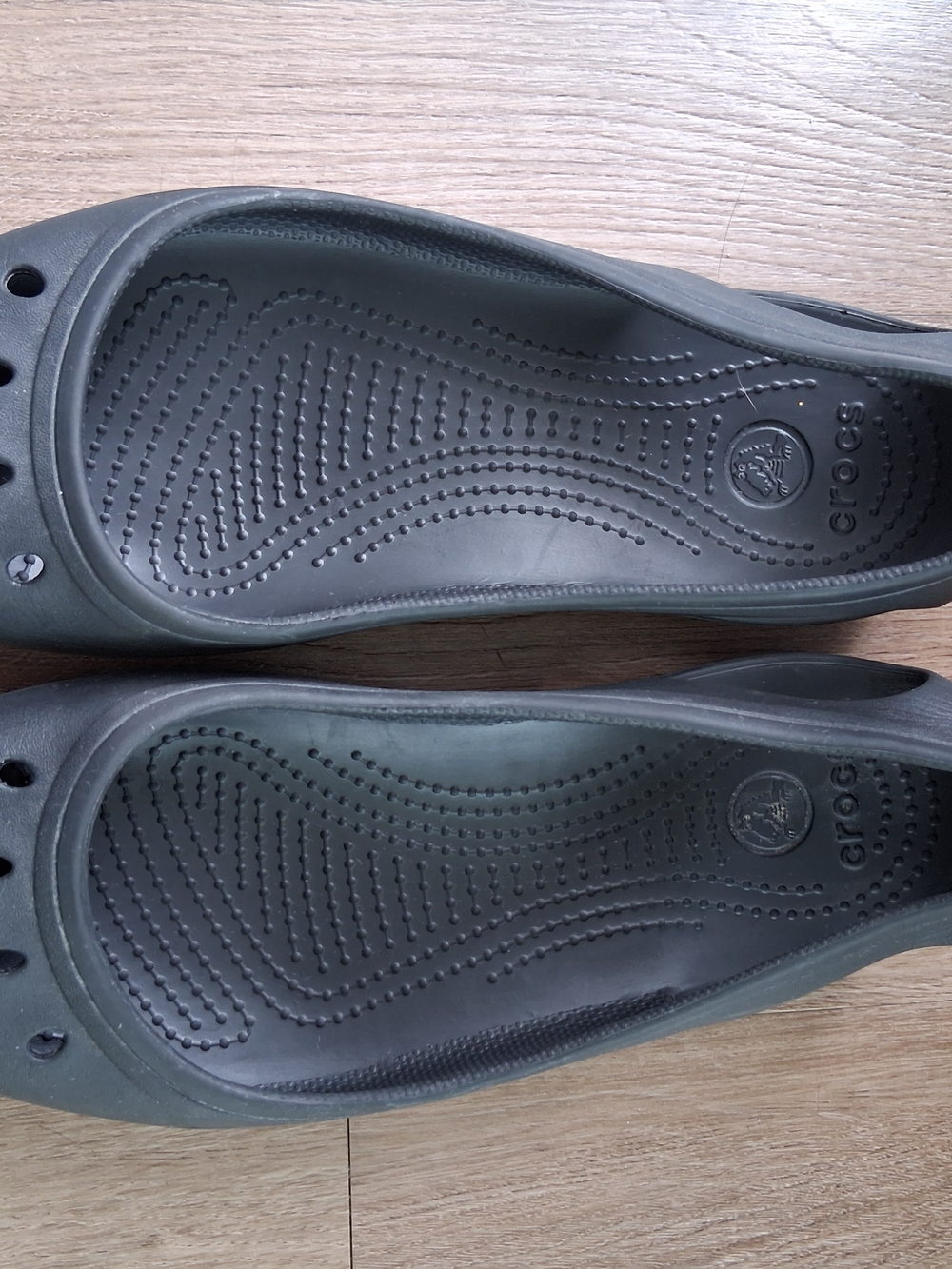 Crocs Women’s Slip-On Ballet Flat in Black